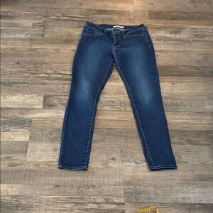 Levi Strauss & Co. 711 Skinny Classic Blue Women's Jeans Sz 29 New Without Tags